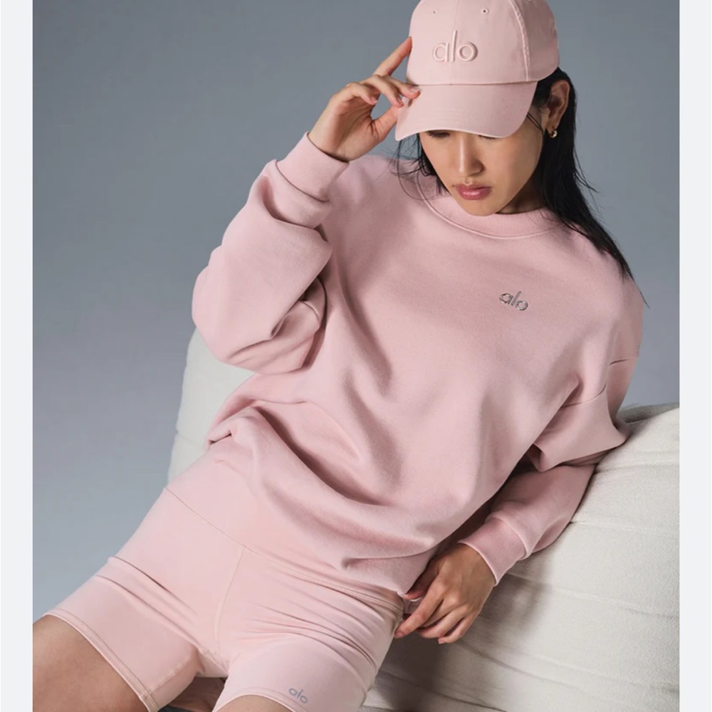 ALO Yoga Accolade crew neck pullover